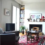 Amazing Apartment In A Dynamic Neighborhood